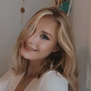 Meet your Posher, Elena